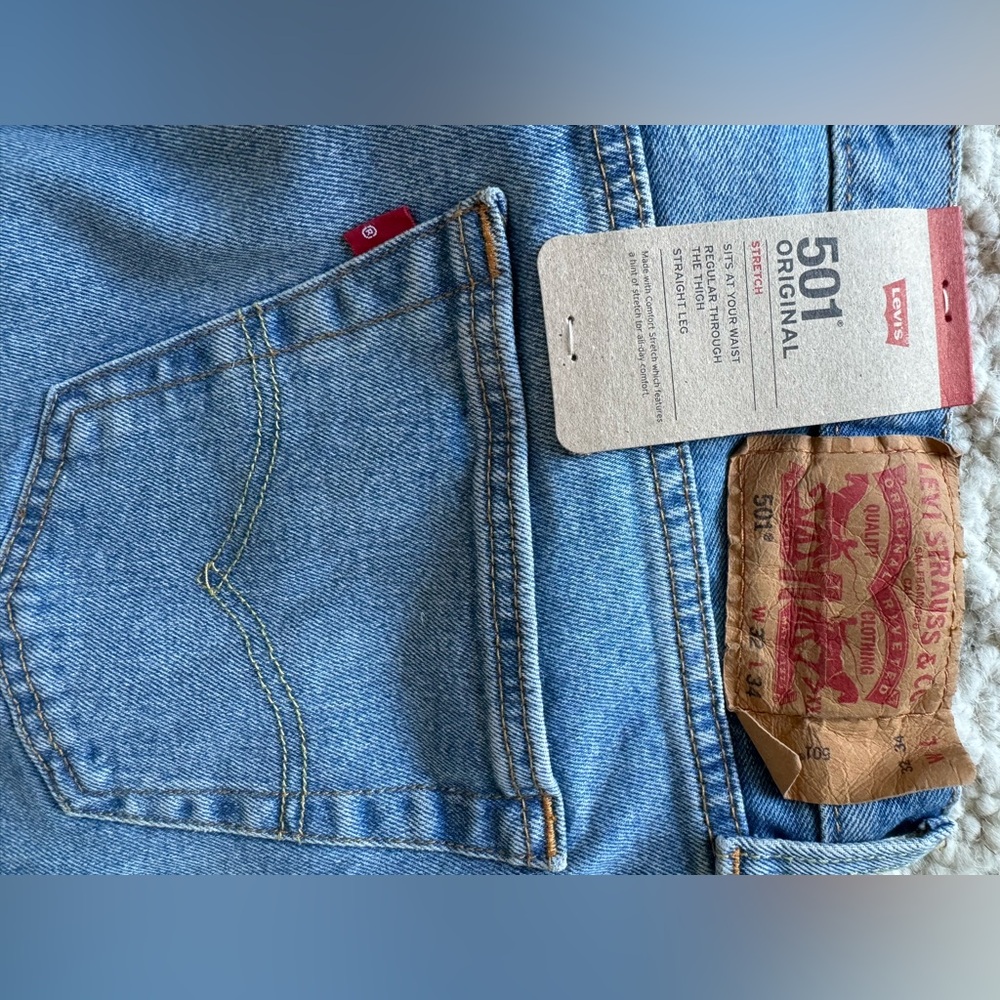 32x34 Regular Levi’s - Men’s